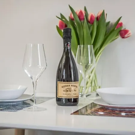 Apartment Cucchiari 2 *